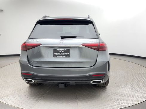 Used 2025 Mercedes-Benz GLE 450 4MATIC image 3