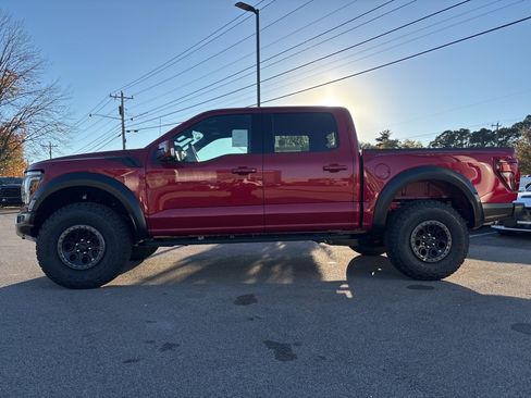 Used 2025 Ford F150 Raptor image 5