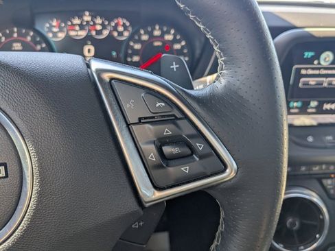 Used 2018 Chevrolet Camaro LT image 19