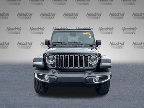 Used 2024 Jeep Wrangler Unlimited Sahara w/ Safety Group AWD/4WD image 3