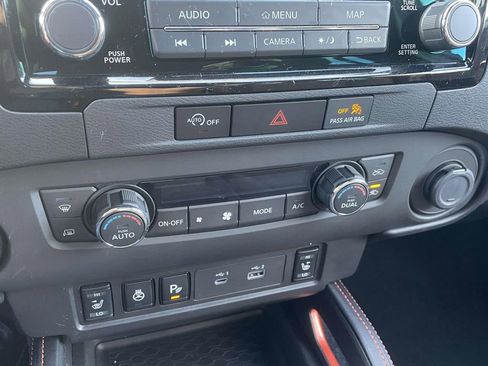 Used 2024 Nissan Frontier Pro-X w/ Pro Convenience Package image 28