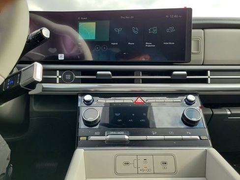 New 2026 Hyundai Santa Fe SE FWD image 13