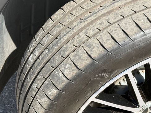 Used 2024 Mercedes-Benz GLC 300 image 16