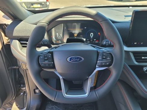 New 2026 Ford Explorer ST-Line w/ ST-Line Street Pack AWD/4WD image 9
