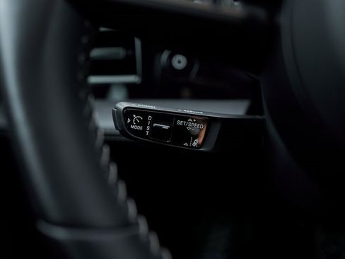 Used 2025 Porsche Taycan Turbo S w/ Premium Package image 59