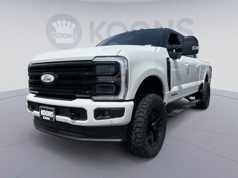 New 2026 Ford F250 Platinum AWD/4WD image 1