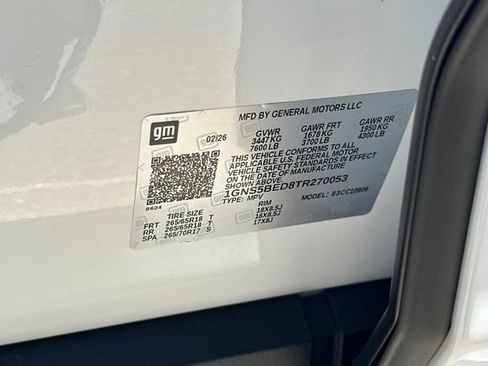 New 2026 Chevrolet Suburban LS image 39