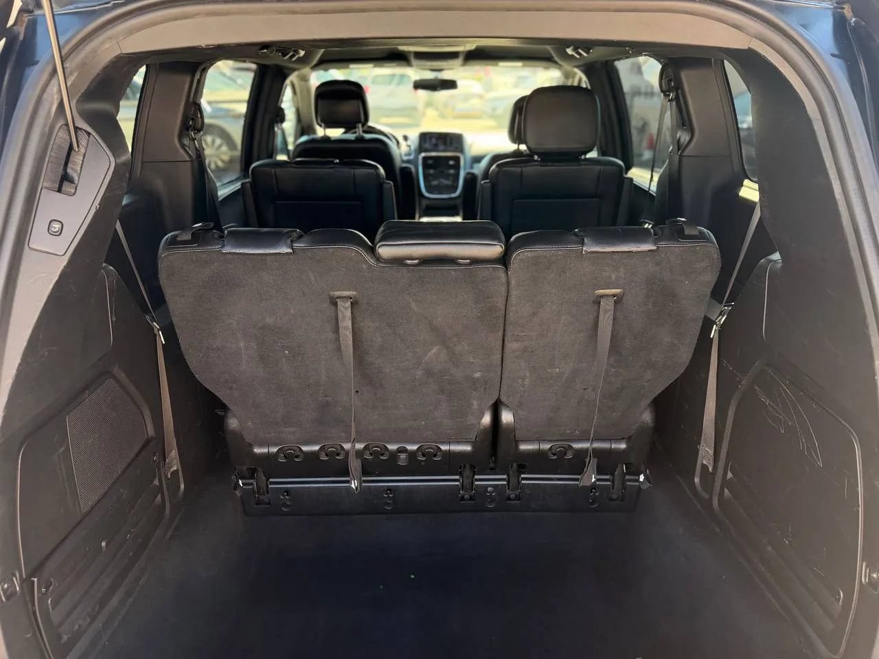 Used 2018 Dodge Grand Caravan GT FWD image 35