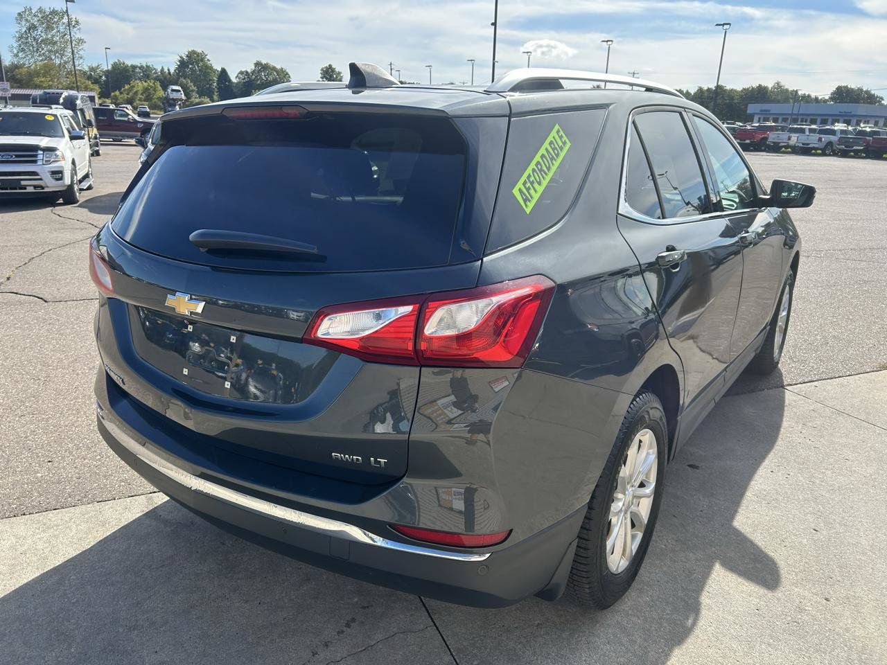 Used 2019 Chevrolet Equinox LT w/ Sun & Navigation Package AWD/4WD image 5
