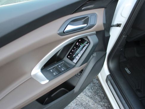 New 2025 Audi Q5 Premium Plus image 25