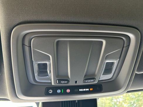 Used 2024 GMC Sierra 1500 Elevation RWD image 26