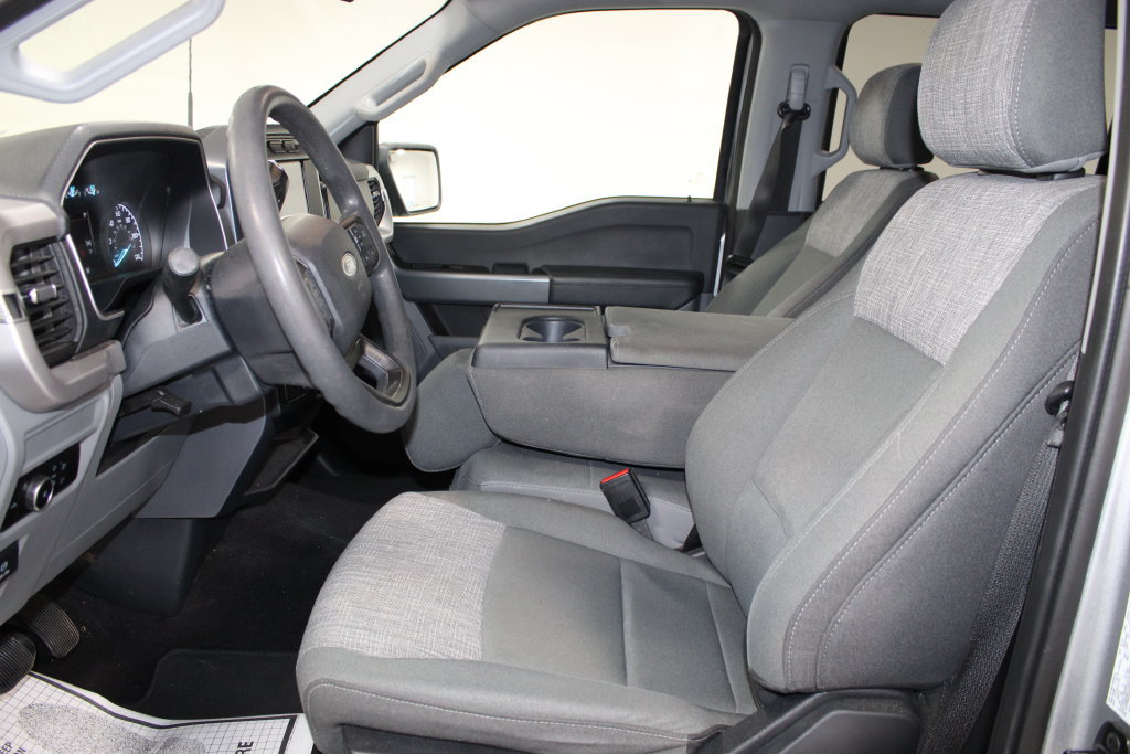 Used 2023 Ford F150 XLT AWD/4WD image 13