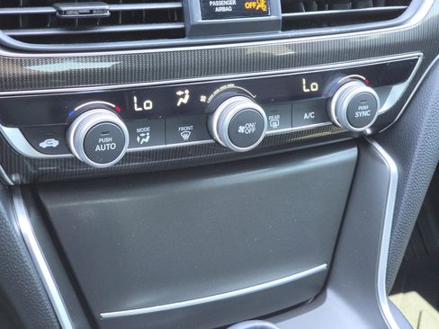 Used 2022 Honda Accord Sport image 21