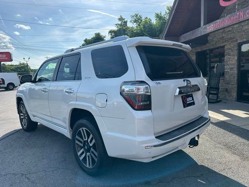 Used 2019 Toyota 4Runner Limited AWD/4WD image 3