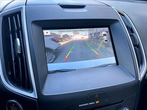 Used 2018 Ford Edge SEL w/ Equipment Group 201A image 28