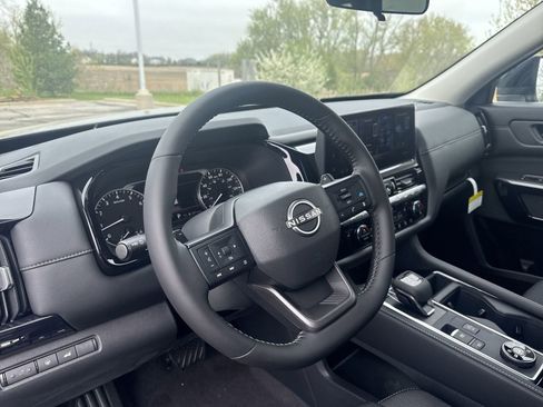 New 2026 Nissan Pathfinder SV AWD/4WD image 22