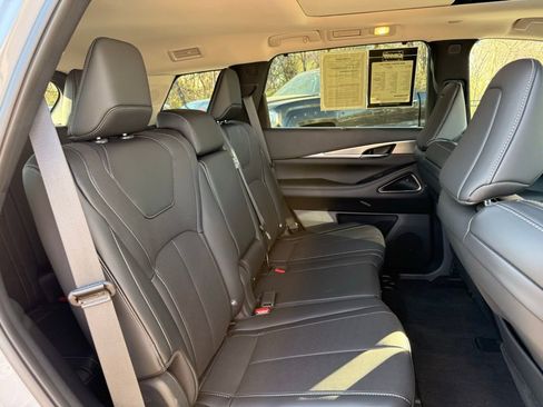 Used 2026 INFINITI QX60 Luxe w/ Cargo Package image 40