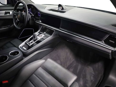 Used 2023 Porsche Panamera 4 image 6