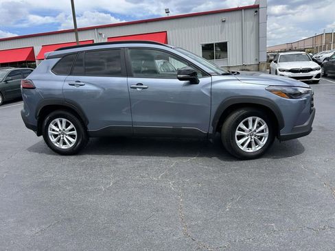 New 2026 Toyota Corolla Cross LE w/ Moonroof Package FWD image 2