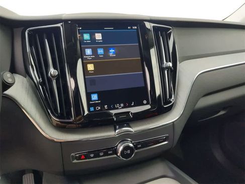 Used 2025 Volvo XC60 T8 Plus w/ Protection Package Premier image 21