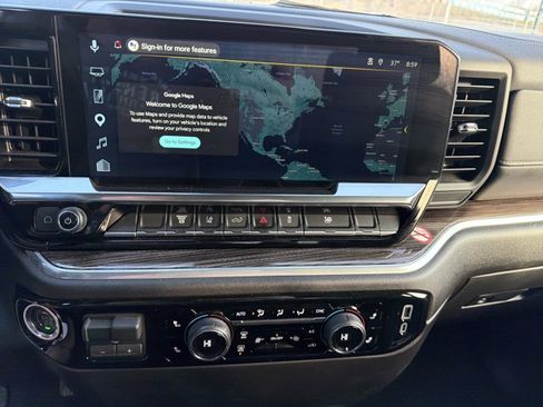 Used 2025 Chevrolet Silverado 2500 LT w/ Convenience Package image 22