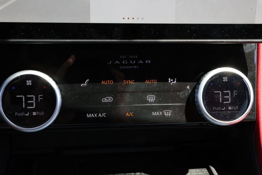 Certified 2026 Jaguar F-PACE R-Dynamic S AWD/4WD image 25