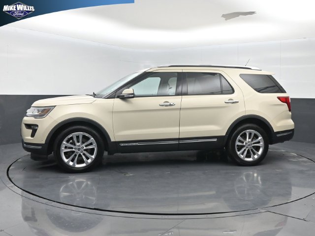 Used 2018 Ford Explorer Limited w/ Equipment Group 301A FWD image 4