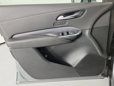 Certified 2025 Cadillac XT4 Premium Luxury FWD image 19
