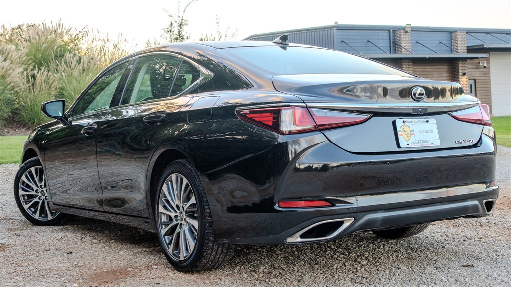Used 2019 Lexus ES 350 w/ Premium Package FWD image 3