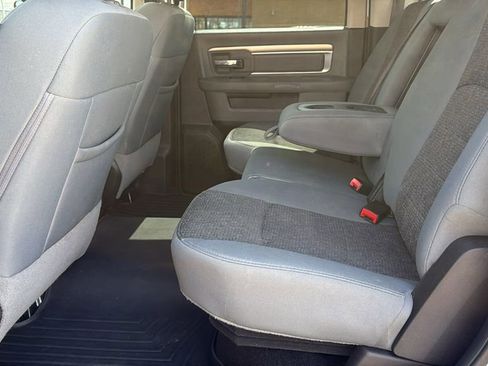 Used 2019 RAM 1500 Big Horn AWD/4WD image 14