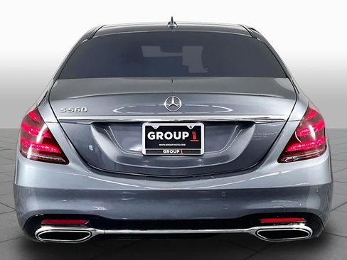 Used 2018 Mercedes-Benz S 560 Sedan image 5