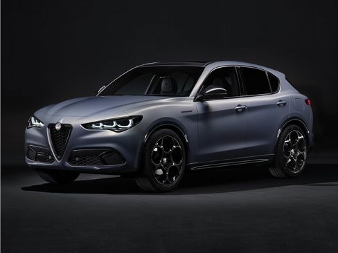 Used 2024 Alfa Romeo Stelvio Ti AWD/4WD image 1