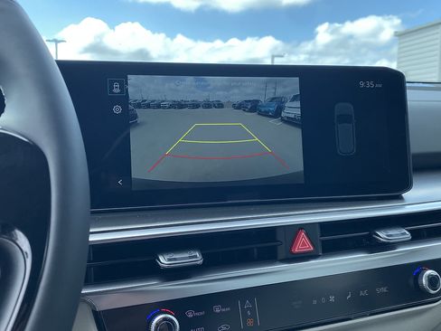 New 2026 Kia Sorento EX FWD image 22