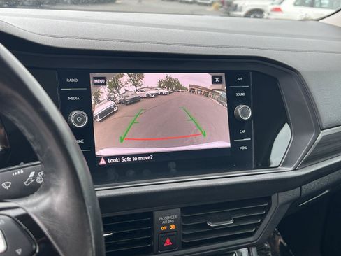 Used 2019 Volkswagen Jetta SEL FWD image 37