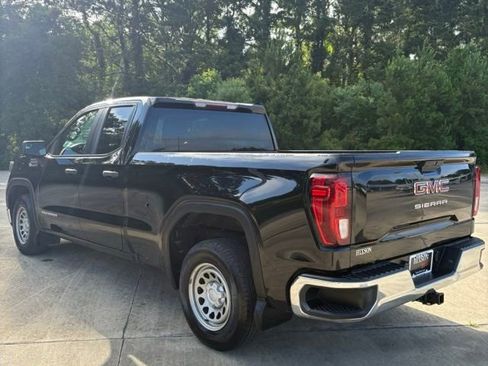 Used 2021 GMC Sierra 1500 2WD Double Cab w/ Convenience Package image 3