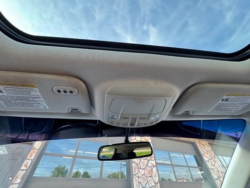 Used 2015 Ford Edge Titanium w/ Equipment Group 301A FWD image 26