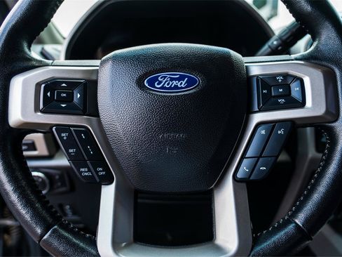 Used 2021 Ford F250 Lariat AWD/4WD image 11
