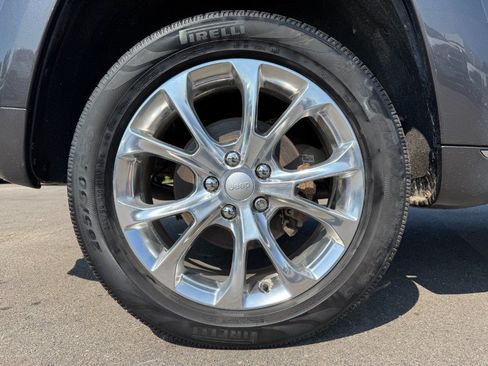 Used 2019 Jeep Grand Cherokee Summit AWD/4WD image 13