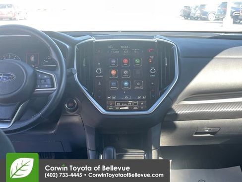 Used 2024 Subaru Ascent Premium w/ Convenience Package image 17