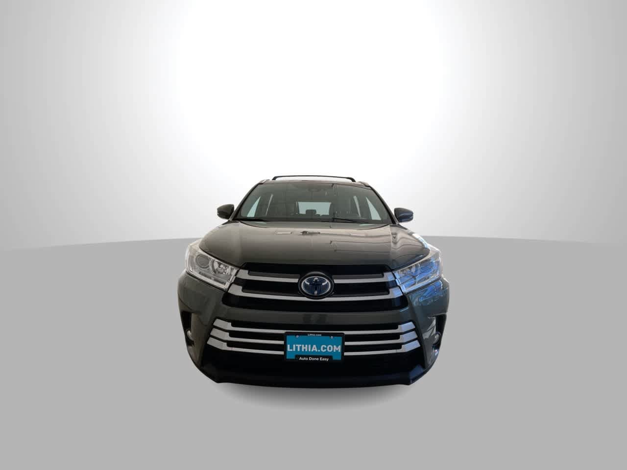 Used 2018 Toyota Highlander XLE AWD/4WD image 3