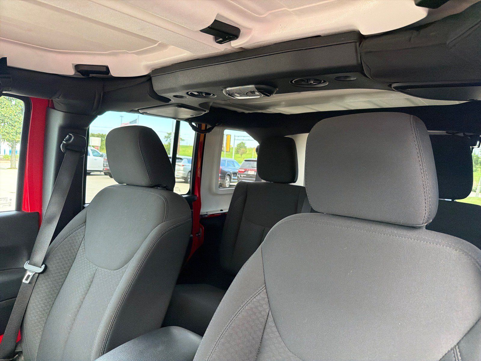 Used 2017 Jeep Wrangler Unlimited Sport AWD/4WD image 18