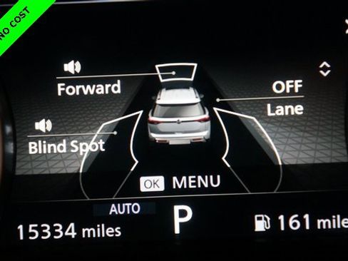 Used 2025 Nissan Pathfinder SV w/ SV Premium Package image 14