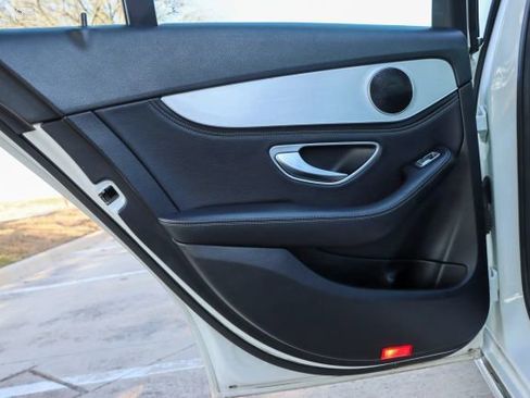 Used 2015 Mercedes-Benz C 300 C 300 image 10