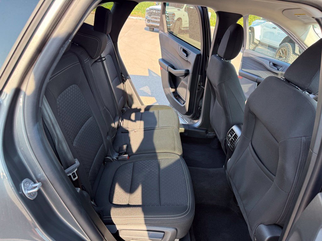 Used 2025 Ford Escape Active FWD image 20