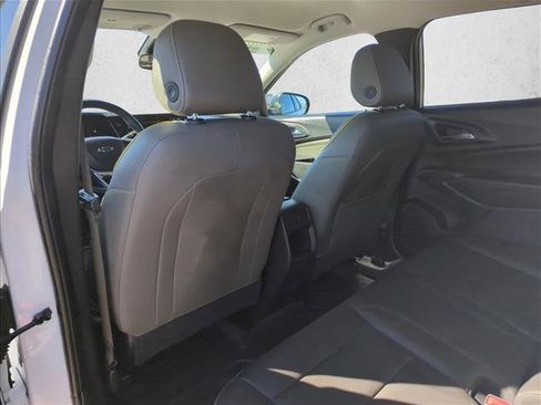 Used 2025 Chevrolet Trax ACTIV w/ Driver Confidence Package image 19