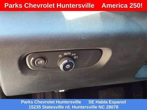 Certified 2022 Chevrolet Traverse LT FWD image 15