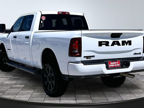 Used 2025 RAM 2500 Big Horn AWD/4WD image 21