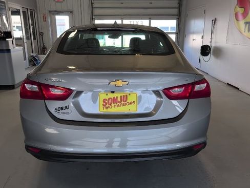 Used 2023 Chevrolet Malibu LT FWD image 4