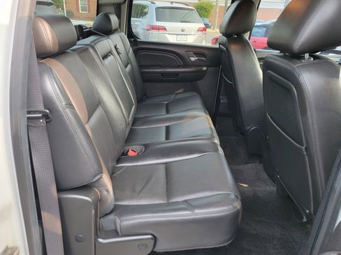 Used 2012 GMC Sierra 3500 Denali image 13