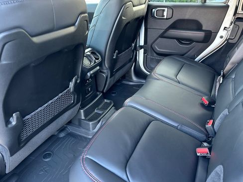 New 2026 Jeep Wrangler Unlimited Rubicon image 14